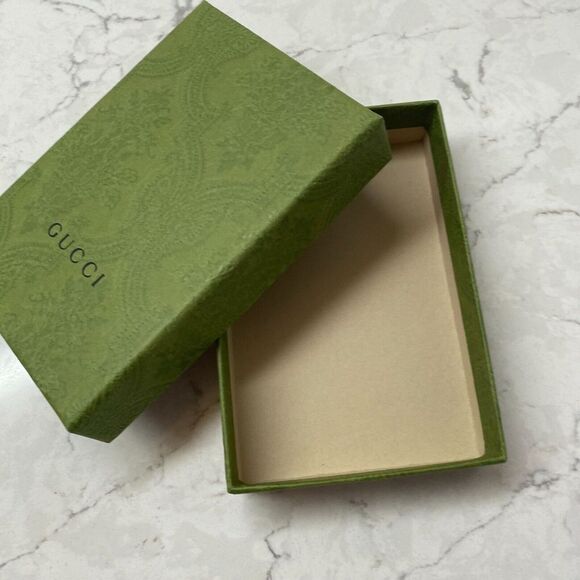 Gucci Green Damask Embossed Cardboard Mini Empty Box Only L 5"x W 3.5"x H 1.2" - Picture 3 of 6
